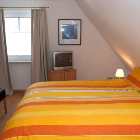 Key West 10 - Helle Vier-raum-wohnung 万根沃格